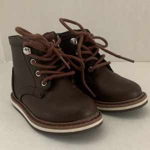 Toddler boots - Dr. Scholls - size 7 (toddler)
